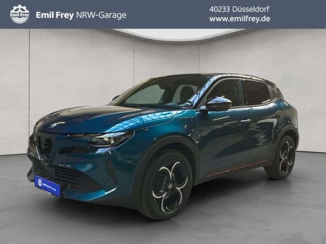 Alfa Romeo Junior - 1.2 VGT Ibrida Speciale PANORAMADACH