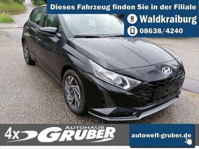 Hyundai i20 - T-GDI (100 PS) Trend + Komfortpaket Navi+Klimaauto