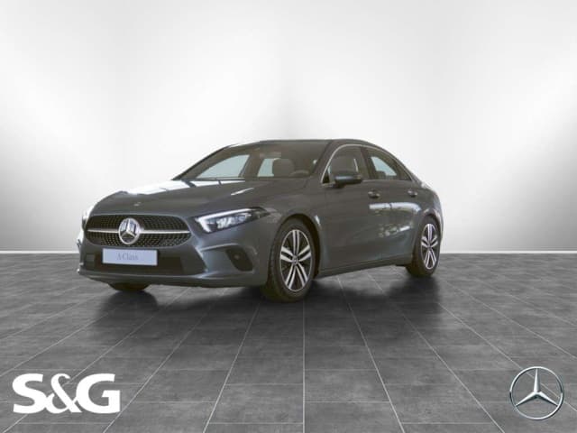 Mercedes-Benz A 250 - e Limousine Progressive MBUX+LED+17Zoll