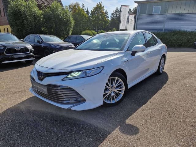 Toyota Camry - Executive Leder Navi LED ACC Mehrzonenklima DAB e-